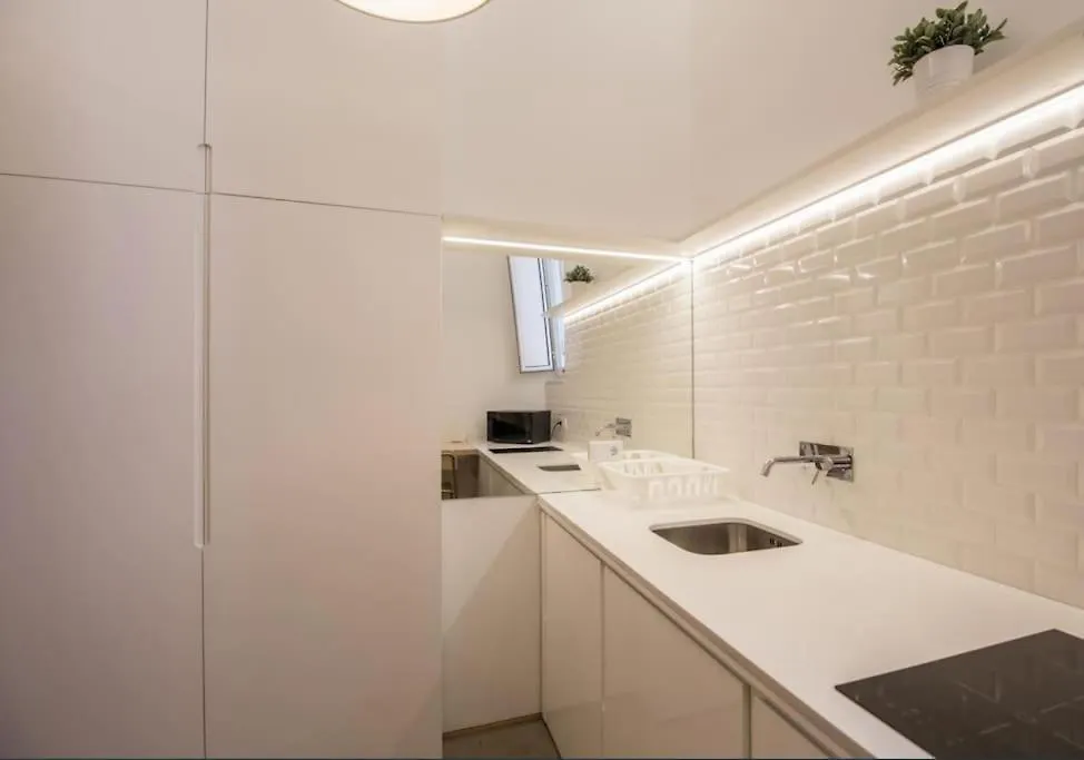 Studentville Studios Lisbon Apartment