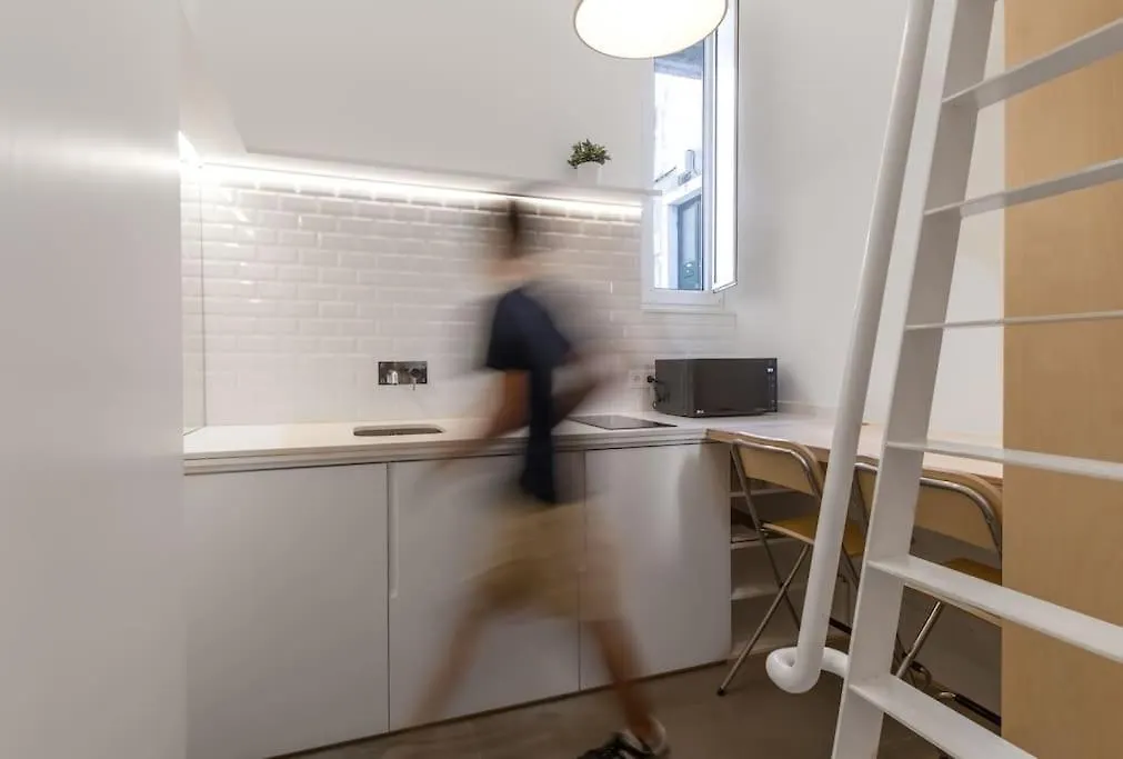 Studentville Studios Lizbona
