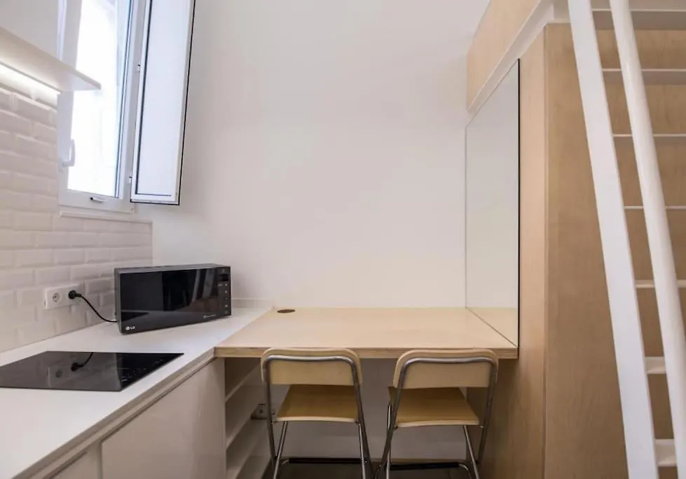 Studentville Studios Lizbona